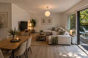 Sanierte 2-Zimmer-Wohnung mit Süd-Terrasse u. Duplexparkplatz in Schwabing-Biederstein (unvermietet) – Maasweg 1, 80805 Biederstein, München – Vorschaubild 3