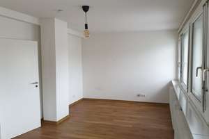 3-Zimmerwohnung mit großzügigem Wohn-/Essbereich, zentral und gepflegt – Waldstraße 63, 76133 Innenstadt-West, Karlsruhe – Vorschaubild 12