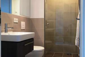 Stilvolle komplett möblierte Wohnung im Diplomatenviertel – Von-der-Heydt-Str. 1, 10785 Tiergarten, Berlin – Vorschaubild 14