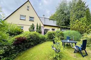 **Ruhig. Grün. Zu Hause. – Doppelhaushälfte in idyllischer Lage von Schwarzenbach a.d. Saale** – Hof (Kreis) – Vorschaubild 1
