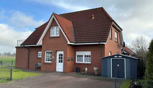 Bild von Zweifamilienhaus in ruhiger Randlage in Detern