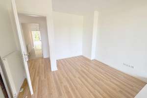 Helle Vier-Zimmer-Wohnung mit Küche, Stellplatz und Loggia am Stadtwerder – Die vollständige Adresse der Immobilie erhältst du vom Anbieter., 28199 Alte Neustadt, Bremen – Vorschaubild 27
