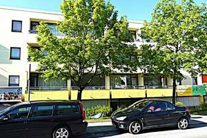 Wohnung für Studenten WG
Helle 3 Zimmerwohnung mit Balkon
ZU VERMIETEN