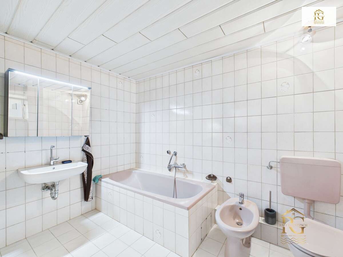 Immobilie in Schiffdorf - Generationenhaus - modernisiert - in toller ruhiger Lage nah an Bremerhaven - Bild 6