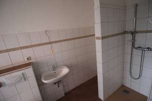 Attraktive 3 Zimmer-Wohnung in ruhiger, zentraler Lage zu mieten! – Die vollständige Adresse der Immobilie erhältst du vom Anbieter., 19053 Paulsstadt, Schwerin – Vorschaubild 7