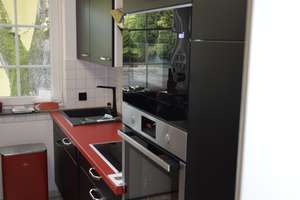 Lichtdurchflutete 3-Zimmer-Wohnung mit Balkon, Aufzug, Garage & neuwertiger Einbauküche – 42653 Gräfrath, Solingen – Vorschaubild 24