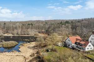  Villa mit einzigartigem Ausblick in Glücksburg (Ostsee) - Wohnen und Arbeiten möglich – Die vollständige Adresse der Immobilie erhältst du vom Anbieter., 24960 Glücksburg (Ostsee) – Vorschaubild 24
