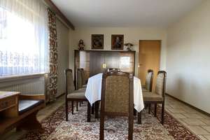 Zweifamilienhaus mit großzügigem Hallenanbau und eigenem Wellnessbereich – Die vollständige Adresse der Immobilie erhältst du vom Anbieter., 78669 Wellendingen – Vorschaubild 10