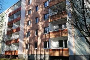 Erstbezug nach Sanierung! 3 Zi.Whg. mit Balkon in Walddrehna