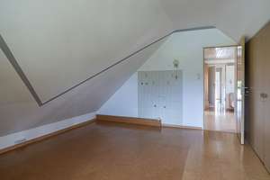 Ruhige Alleinlage in Blomberg – Wohnhaus mit Potenzial und Weideland – Die vollständige Adresse der Immobilie erhältst du vom Anbieter., 26487 Blomberg – Vorschaubild 24