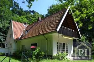 Ein kleines Schmuckstück im Park voller Charme und Eleganz
auf einem Erbpachtgrundstück der Stadt H – Die vollständige Adresse der Immobilie erhältst du vom Anbieter., 22559 Rissen, Hamburg – Vorschaubild 27
