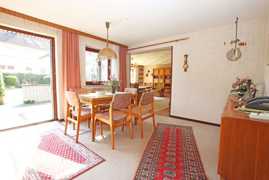 Immobilie in Kaltenkirchen - Ihr Traum vom Familienhaus: Großes Grundstück & viele Möglichkeiten - Bild 2