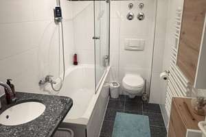 2,5-Zimmer-Wohnung in Schwabing zur Untermiete (1 Jahr, Verlängerungsoption) – Die vollständige Adresse der Immobilie erhältst du vom Anbieter., 80805 Münchner Freiheit, München – Vorschaubild 4