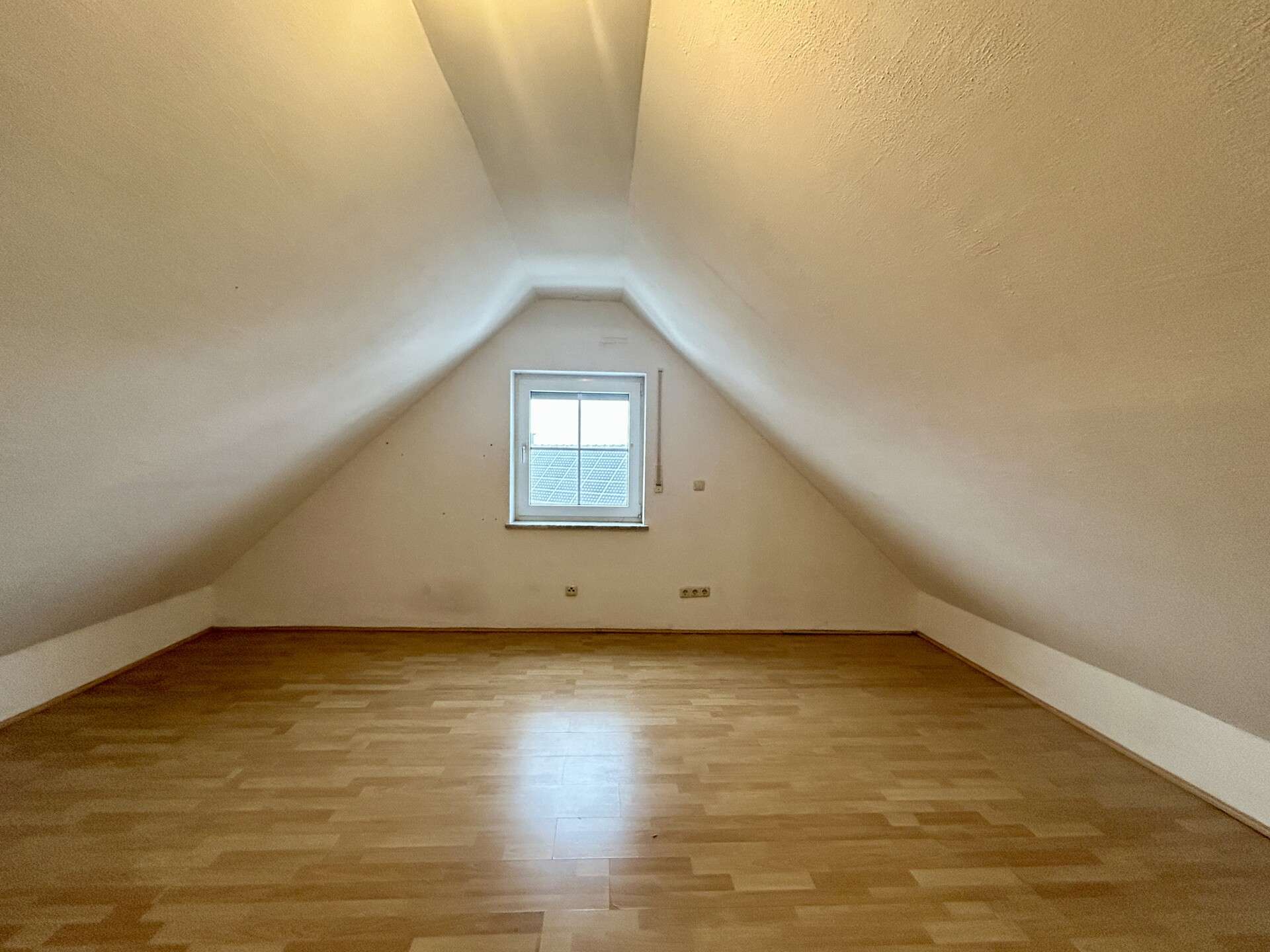 Immobilie in Pommersfelden - Ideal für Familien: Doppelhaushälfte in ruhiger Wohnlage in Pommersfelden - Bild 6