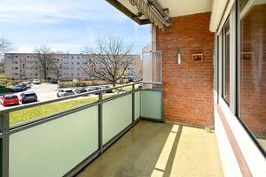 Schöne 2,5 Zimmer Wohnung mit Balkon in Suchsdorf – sofort einziehen oder als Kapitalanlage – Die vollständige Adresse der Immobilie erhältst du vom Anbieter., 24107 Suchsdorf, Kiel – Vorschaubild 8