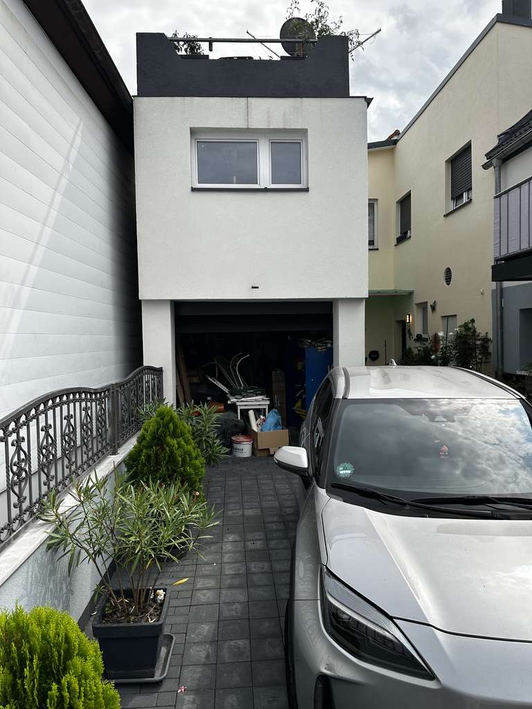 Immobilie in Groß-Zimmern - Top saniertes 1 FH mit 2 sep. Wohnungen in Groß-Zimmern - Bild 2