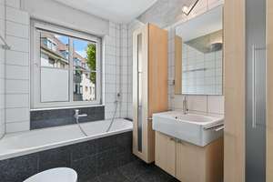 Ihr neues Zuhause in Mühlburg wartet! Charmante Altbauwohnung mit TG-Platz zu verkaufen! – Die vollständige Adresse der Immobilie erhältst du vom Anbieter., 76185 Mühlburg, Karlsruhe – Vorschaubild 8