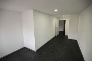 Zweitbezug - 2 Zimmer / Küche / Bad / Flur direkt am Arnulfsplatz – Zur schönen Gelegenheit 7, 93047 Innenstadt, Regensburg – Vorschaubild 5