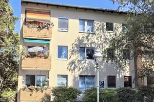 Helles Zuhause mit unverbaubarem Ausblick: 3-Zimmer-Wohnung in Berlin-Lichtenrade, provisionsfrei – Die vollständige Adresse der Immobilie erhältst du vom Anbieter., 12307 Lichtenrade, Berlin – Vorschaubild 2
