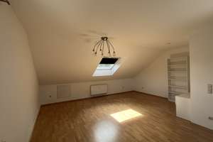 Helle 2-ZKB in Augsburg Hammerschmiede – 59m², EBK, Fernwärme – Aprikosenweg 3, 86169 Hammerschmiede, Augsburg – Vorschaubild 5
