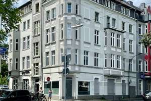 2,5-Zimmer-Wohnung am Ostwall: 64 m²  Altbau, saniert mit Einbauküche : ab sofort