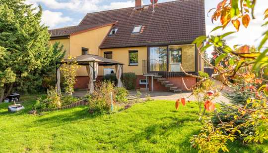 Bild von Einfamilienhaus in Rätzlingen mit zweiter Einheit (z.B. für Gewerbe)
