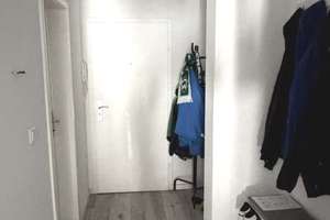 ruhige Lage -  helle gemütliche 3-Zimmer-Dachgeschoß-Wohnung – Die vollständige Adresse der Immobilie erhältst du vom Anbieter., 70186 Gaisburg, Stuttgart – Vorschaubild 11