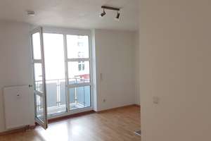 Modernisierte 1-Zimmer-Wohnung in Erlangen – Bayreutherstr 49, 91054 Burgberg, Erlangen – Vorschaubild 1