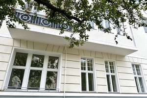 HOCHWERTIG SANIERTER, ELEGANTER STUCKALTBAU MIT GROSSER TERRASSE ZUM RUHIGEN INNENHOF – Trautenaustrasse 8, 10717 Wilmersdorf, Berlin – Vorschaubild 35