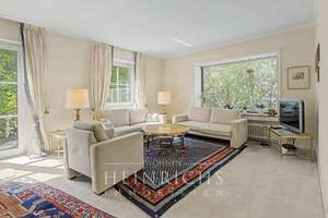 Eigenheim plus zwei Mietwohnungen | Über 300 m² Wohnfläche auf 1.227 m² in Hallbergmoos – 85399 Hallbergmoos – Vorschaubild 2