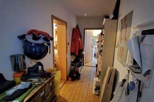 - 4-Zimmer-Wohnung mit Altbauflair in Bad Cannstatt - – Die vollständige Adresse der Immobilie erhältst du vom Anbieter., 70372 Seelberg, Stuttgart – Vorschaubild 3