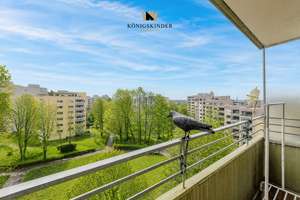 SOFORT einziehen! 
Blick auf den Probstsee-3-Zi.-WHG-6. Stock-2 Balkone in S-Möhringen!