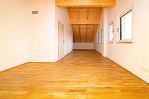 Bezugsfertig: 
Großzügiges und ruhiges Neubau-Reihenhaus nähe Rosenheim - ideal für München-Pendler – Die vollständige Adresse der Immobilie erhältst du vom Anbieter., 83135 Schechen – Vorschaubild 25