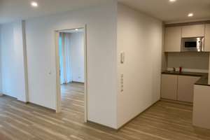 Schicke 4-Zimmer-Wohnung im EG mit großer Terrasse zum ruhigen Innenhof – Tunzhofer Str. 13, 70191 Heilbronner Straße, Stuttgart – Vorschaubild 4