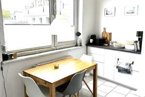 Attraktive 2-Zimmer-Wohnung mit großer Wohnküche und Sonnenbalkon – Hochpfortenbüchel 2a, 50676 Altstadt/Süd, Köln – Vorschaubild 6