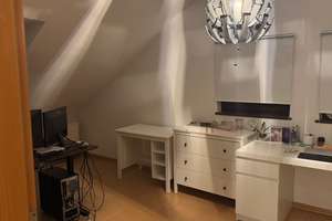 3-Zimmer-Wohnung  Dachgeschoss in Stuttgart Nähe Hauptbahnhof mit Stellplatz zum 1.8.26 – Mönchstrasse 10, 70191 Am Pragfriedhof, Stuttgart – Vorschaubild 13