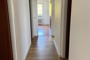 Schöne 5-ZKBB Wohnung mit Ausblick zu vermieten! – Mombertplatz 31, 69126 Emmertsgrund, Heidelberg – Vorschaubild 15