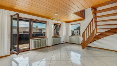 Gepflegte Maisonettewohnung, Toplage in S‑Bahn‑Nähe