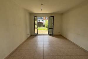 Großzügige Doppelhaushälfte mit Garten, Ruhe und viel Raum für die Familie – Die vollständige Adresse der Immobilie erhältst du vom Anbieter., 70327 Luginsland, Stuttgart – Vorschaubild 2