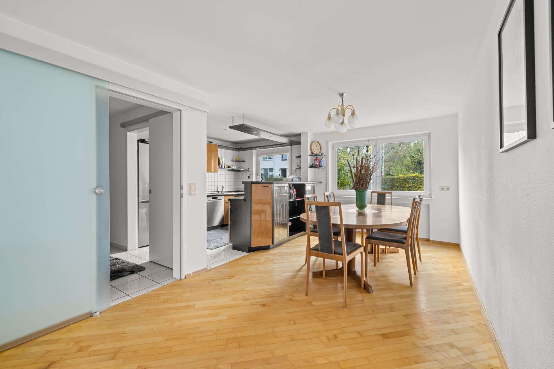 Immobilie in Blaustein - Gemütliche Wohnung im Erdgeschoss mit über 90 m² Terrasse in Arnegg - Bild 4