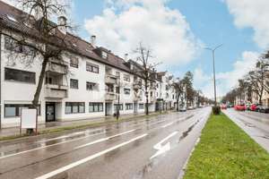 Urbaner Rückzugsort mit Weitblick: Etagenwohnung mit Balkon und Tiefgarage – Die vollständige Adresse der Immobilie erhältst du vom Anbieter., 81739 Obersendling, München – Vorschaubild 15