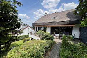 freistehendes Einfamilienhaus mit Einliegerwohnung, Garten 
und 2 Garagen in Trier-Heiligkreuz  – Die vollständige Adresse der Immobilie erhältst du vom Anbieter., 54295 Heiligkreuz, Trier – Vorschaubild 3
