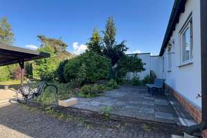 Familienfreundliche Doppelhaushälfte mit weitläufigem Garten und viel Potenzial – Die vollständige Adresse der Immobilie erhältst du vom Anbieter., 90469 Gartenstadt, Nürnberg – Vorschaubild 4