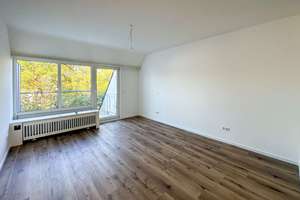 Oberkassel: Erstbezug nach Sanierung - lichtverwöhnte 2-Zimmer-Wohnung mit Balkon und Einbauküche! – 40545 Oberkassel, Düsseldorf – Vorschaubild 4
