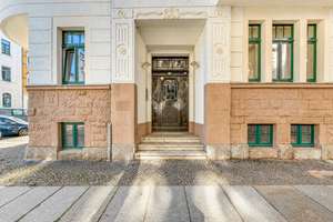 Familienwohnung in Schleußig: 4-Raum-Altbauwohnung mit ca. 106 m², Balkon und historischem Charme – 4229 Schleußig, Leipzig – Vorschaubild 7
