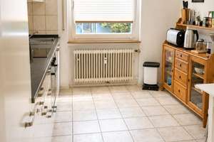  Modernisierte 3-Zimmer-Wohnung in Stuttgart, Nähe Villa Berg | EBK | 80 m² – Rudolfstraße 22, 70190 Berg, Stuttgart – Vorschaubild 6
