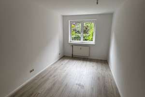 Helle 2-Zimmer-Wohnung in Marzahn - ab sofort! – Fichtelbergstr. 15, 12685 Marzahn, Berlin – Vorschaubild 4