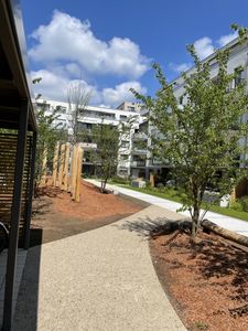 Nähe Stuttgart: Wunderschöne, sonnige 3 Zi.-Whg. EG mit Garten, EBK, TG, We37