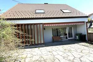 Sonniges Einfamilienhaus mit schönem Gartengrundstück in der Südstadt in Ravensburg – Die vollständige Adresse der Immobilie erhältst du vom Anbieter., 88214 Ravensburg – Vorschaubild 2