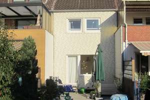 Reihenmittelhaus mit Garten in Himmelsthür – Danziger Str. 35, 31137 Himmelsthür, Hildesheim – Vorschaubild 1